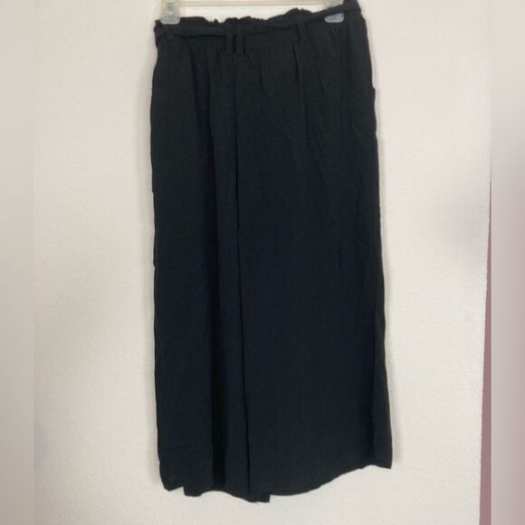 Know One Cares black paper bag tie waist full leg rayon viscose crops🌺 - Picture 4 of 9